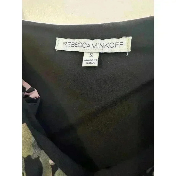 Rebecca Minkoff Y2K Jessica 100% Silk Camo Whimsy Goth Pink/Green Size Small - Picture 4 of 6